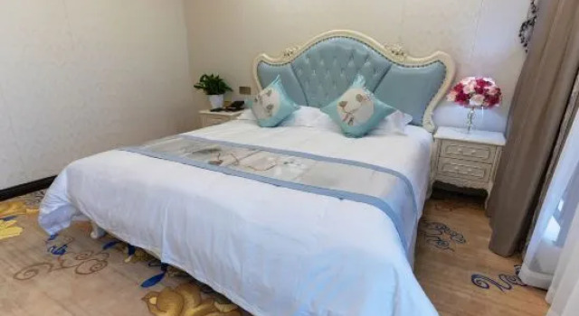 Люкс Deluxe с 2 комнатами Zhoushanxitingdajiudian