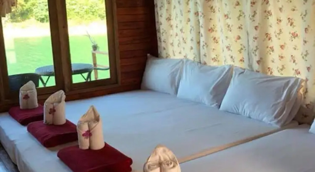 Номер Deluxe с балконом Orchid Lake House