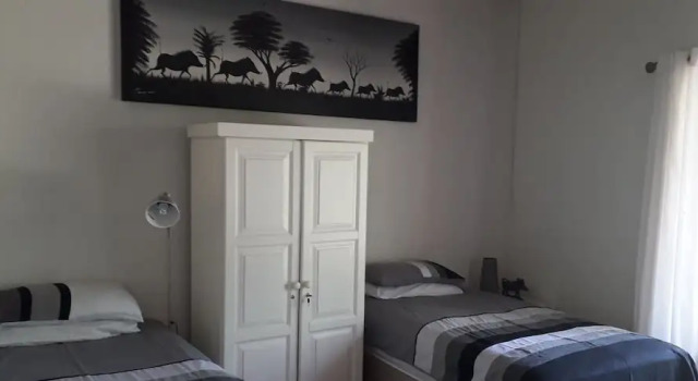 Lovely holiday home for a large family or friends bordering Kruger National Park, Забронировать Дом для отпуска Марлот-Парк Барбертон