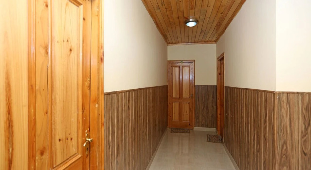 Himalayan Ecstasy Cottage - A Wandertrails Stay, Забронировать Дом для отпуска Отели Манали с парковкой, Парковка