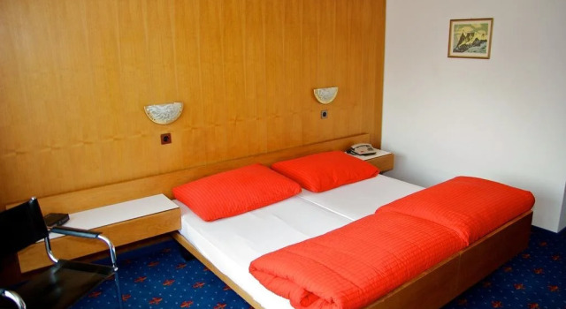 Hotel Aurora, Забронировать Отель Андерматт Ури, рядом с Gurschen-Gemsstock