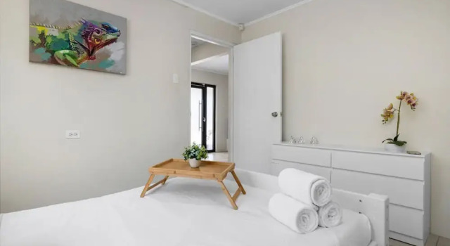 Lovely 3br2ba w Wifi Parking in Central Location