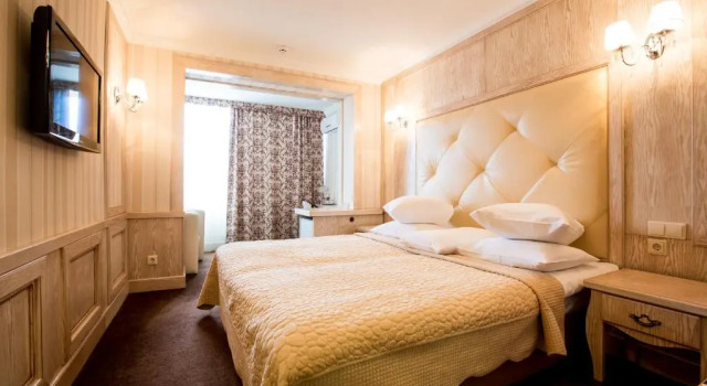 Двухместный номер Superior Bukovyna Hotel
