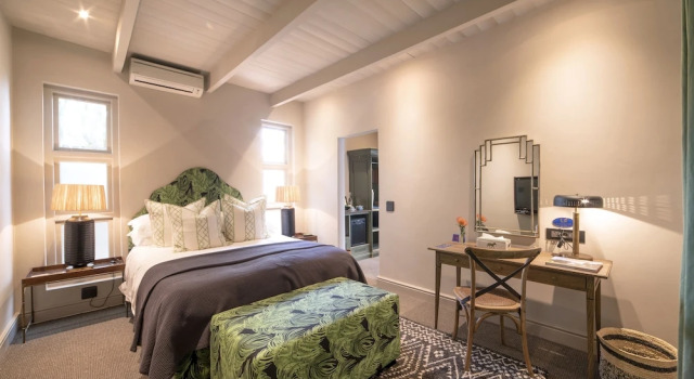 Двухместный номер Standard La Fontaine Boutique Hotel by The Oyster Collection