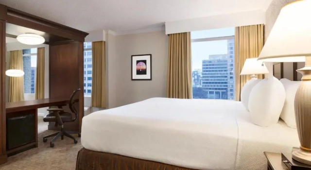 Полулюкс Crowne Plaza Crystal City-Washington, D.C. by IHG