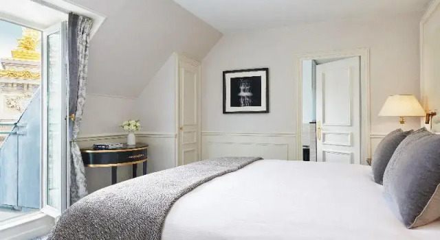 Двухместный люкс c 1 комнатой с балконом InterContinental Paris Le Grand by IHG