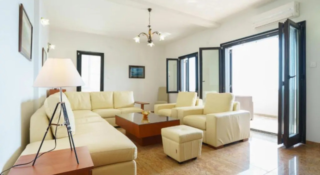 Апартаменты с 3 комнатами Apartments Zezelj