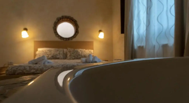 Guarda Che Luna, Rezerwuj Hotel Sasso di Castalda Basilicata