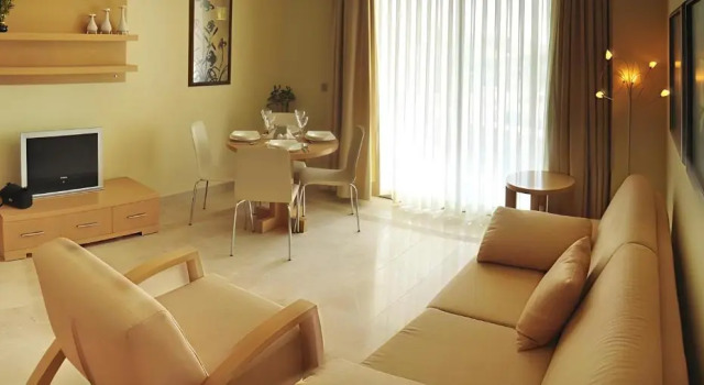 Apartments Goldcity 2+1