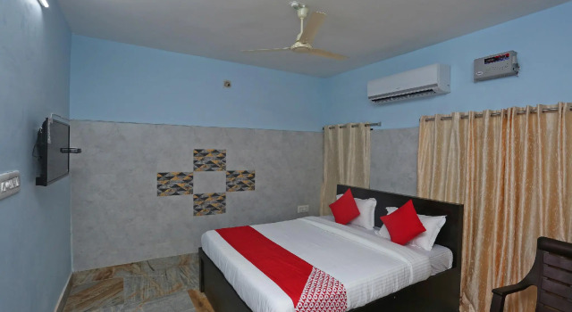 OYO 36101 The Ambience