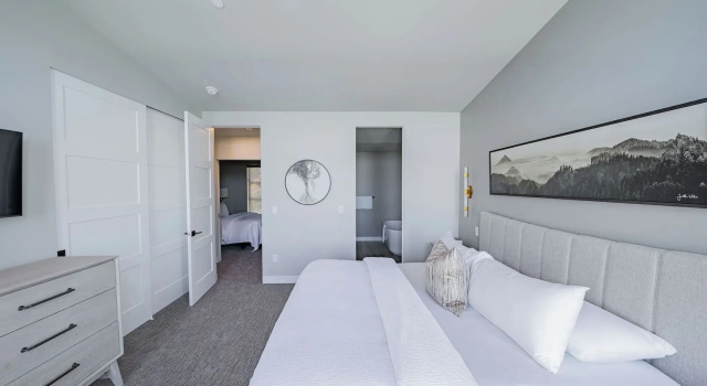 Sunrise Ridge Waterfront Resort, Rezerwuj Ośrodek wypoczynkowy Hotele w Vancouver island z basenem, Basen