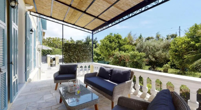 Вилла Villa Capriciosa - Five Stars Holiday House