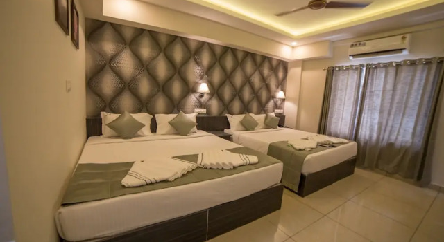 Четырёхместный семейный номер Standard South Gate Residency