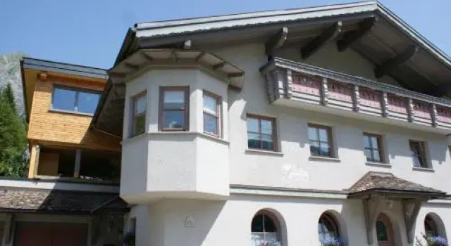 Landhaus Luzia, Rezerwuj Dom wakacyjny Domki letniskowe w Lünersee, Domek