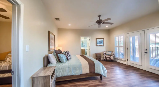 Cypress Ridge Cl 1181 5 Bedroom Home by RedAwning