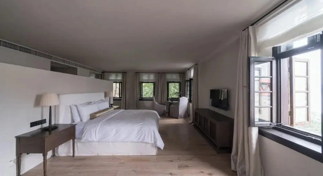 Номер Deluxe с видом на город SUNYATA Chongqing Hotel