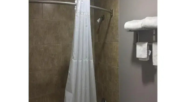 Четырёхместный номер Standard Motel 6 Newport News, VA   Fort Eustis