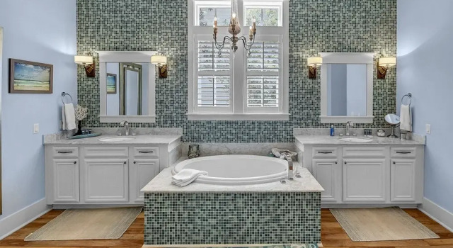 "emerald Tide" pool Golf Cart 4br/4.5ba/bonus Bunk Sleeps 12 4 Bedroom Home by RedAwning