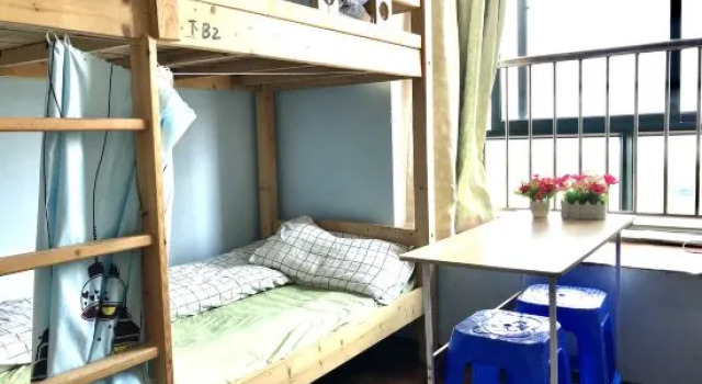 Кровать в общем номере (женский номер) Feiya Homestay