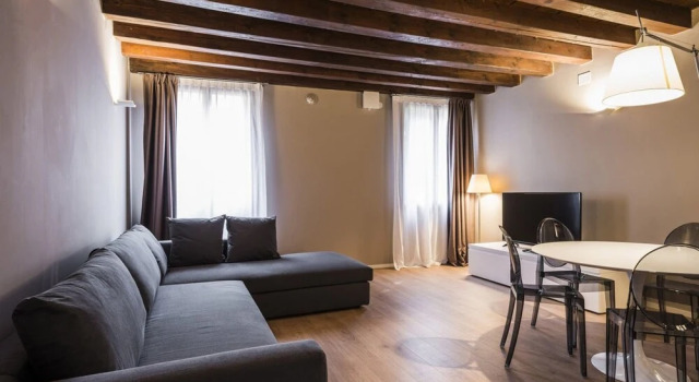 Myplace Piazze Di Padova Duplex Apartment Via Dei Da Carrara, Забронировать Апартаменты/квартира Апартаменты Падуи, рядом с Церковь Отшельников, Апартаменты/квартира