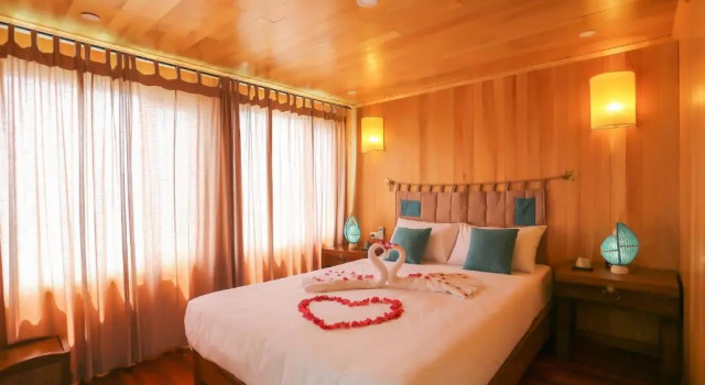 Двухместный номер Deluxe Secret Halong Cruise