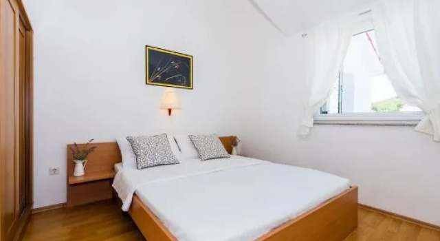 Apartment Tihi
