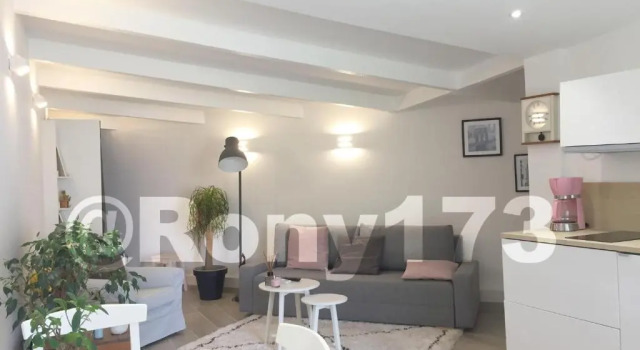 Коттедж Studio proche mer et ville TOULON 2 pers