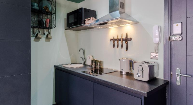 Студия Deluxe Your Apartment I Brixton