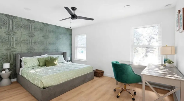 Trendy 3 Bedroom Oasis in Central Austin