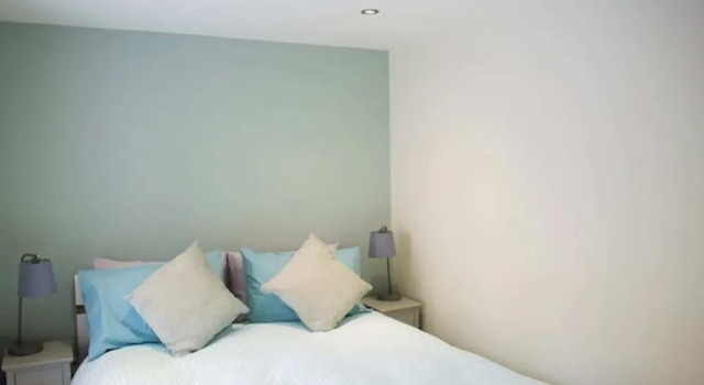 Bright 1 Bedroom City Centre Home With Historic Twist, Забронировать Отель Новый город Эдинбург, рядом с Национальный музей Шотландии