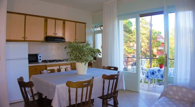 Splendid Renovated Apartment - Beahost, Book Lejlighed Hoteller i Friuli Venezia Giulia med parkering, Parkering