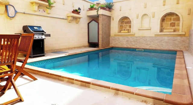 Mixel Gozitan Villa and Pool, Varaa Villa Sannat Gozo