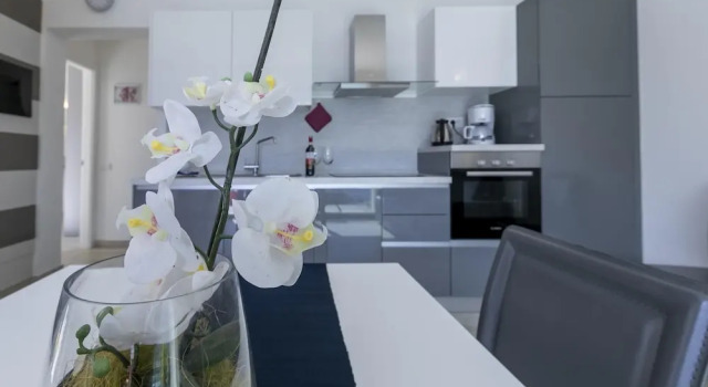La Collinetta Lake View, Book Hotel Hotels in Como with a Pool, Swimming Pool