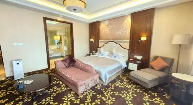 Люкс Deluxe Ondine International Hotel