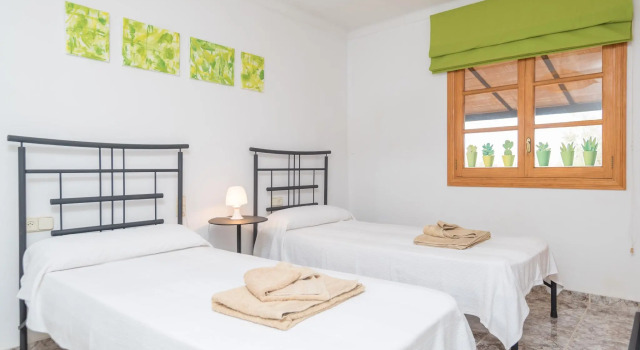Ca'N Canastro, Book Hotel Hoteller i Binissalem med parkering, Parkering