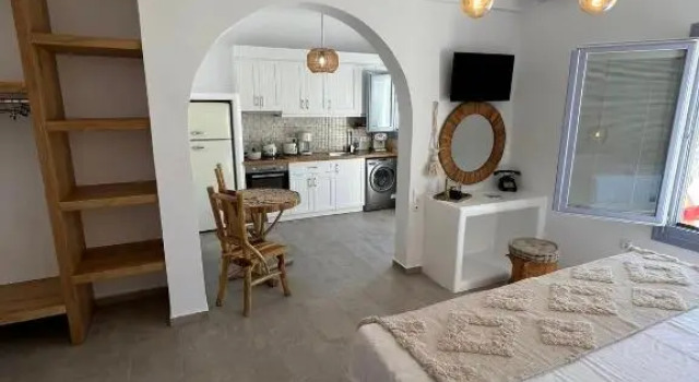 Provenzo Suite Levantis
