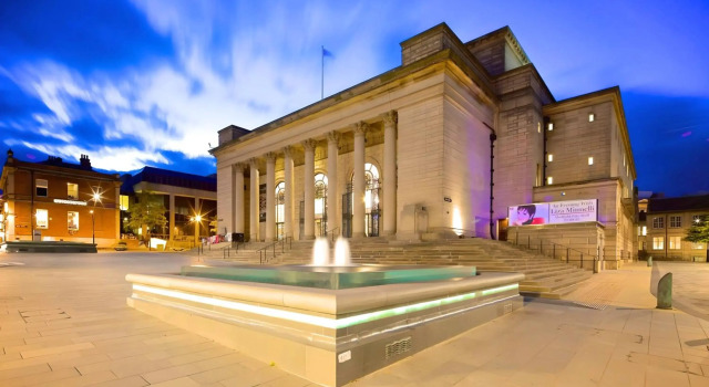 Lovely 1BR Loft Apartment in Sheffield City Centre, Varaa Huoneisto Asunnot kohteessa Merseyside, Huoneisto