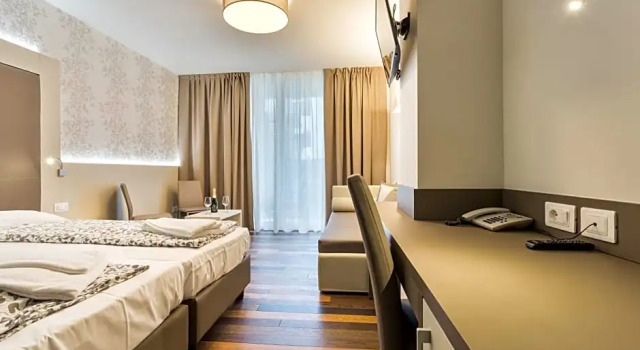 Номер Deluxe Hotel Gardesana
