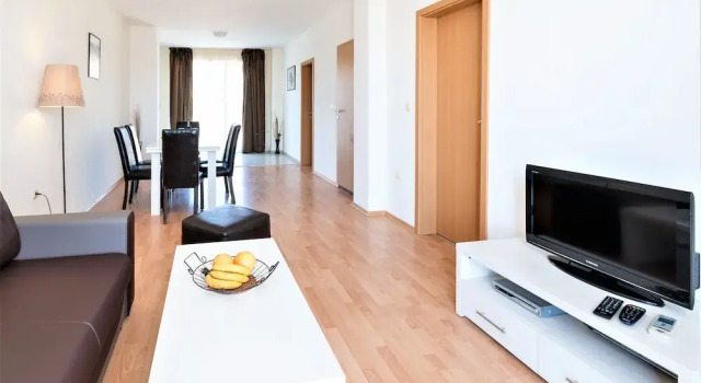 Sunny Beach Retreat - 2-bedroom Apartment, Забронировать Апартаменты/квартира Апартаменты области Бургас, Апартаменты/квартира