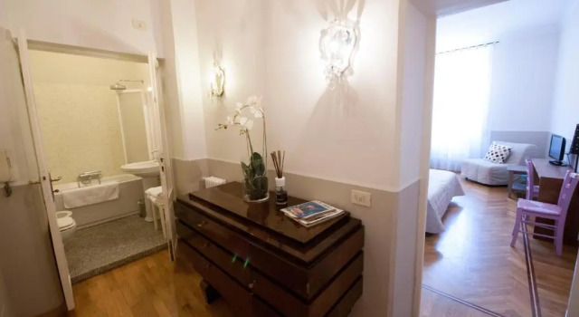 Люкс Standard Florian Rooms Guest House