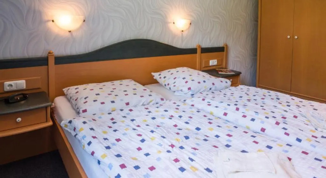 Ferienhaus am Maiglöchchenberg 5, Забронировать Отель Карлсхаген земля Мекленбург-Передняя Померания