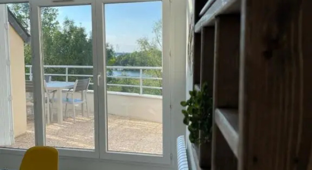Luxury apartment with exceptional view on the Cher river