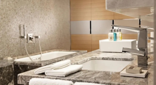 Номер Corner с видом на Босфор Swissotel The Bosphorus Istanbul