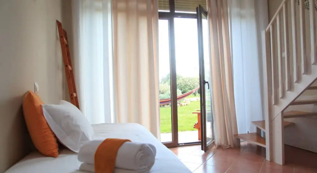 Casa do Vale da Lama EcoHotel & Retreat Centre in a farm, Reservar Estadia em quinta Odiaxere Albufeira