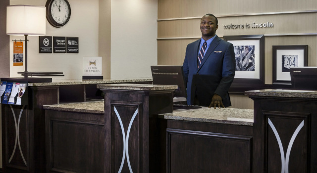 Hampton Inn South Heritage Park, Boek Hotel Hotels in Lincoln met parkeren, Parkeren