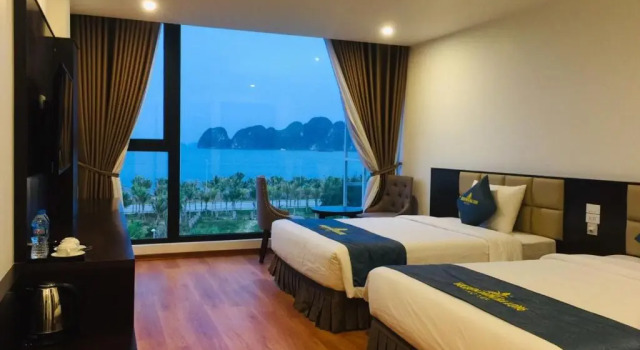 Семейный номер Standard с видом на море Golden Palm HaLong Hotel