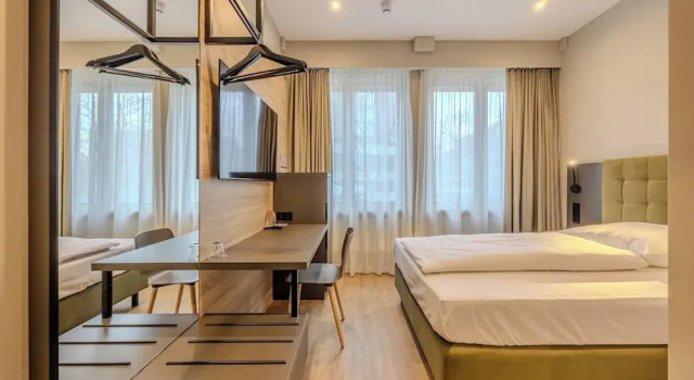 Номер Comfort East Five Hotel Frankfurt Offenbach