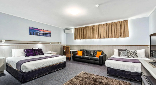 Трёхместный номер Standard Comfort Inn Glenelg