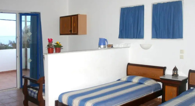 Студия с балконом Katikies Studios & Apartments