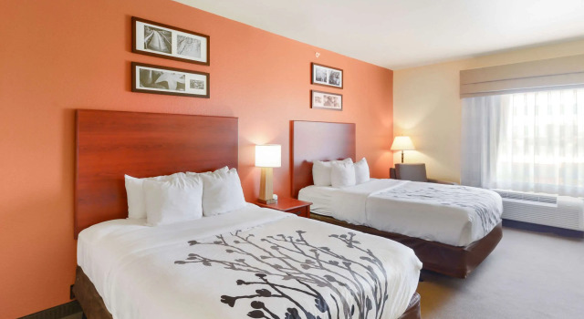 Четырёхместный номер Standard Sleep Inn & Suites Midland West